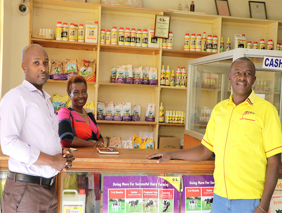 Mr. Alex Kang'ethe, Manager VAM Health Services (Left),Dr. Lucy  Karau, Proprietor, VAM Health Services(centre) and John Kariuki,CKL Territory Manager